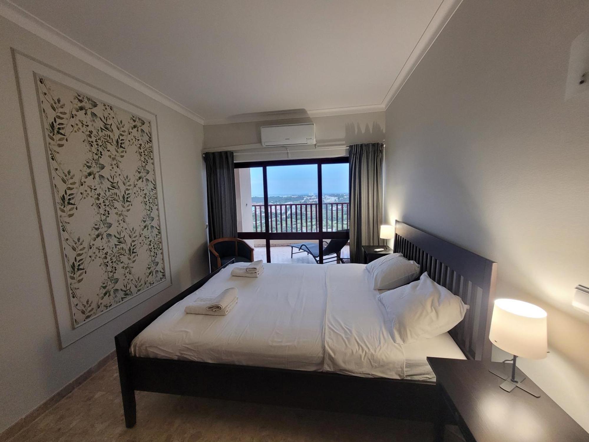 O Wow Sunset Beach And Cliffs View Portimao Exterior photo
